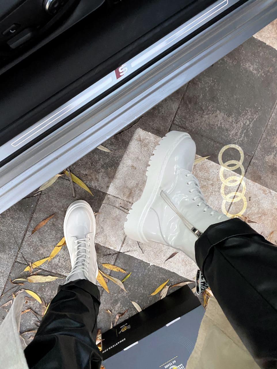 Dr. Martens JADON White Patent Premium No Logo (Молнія)