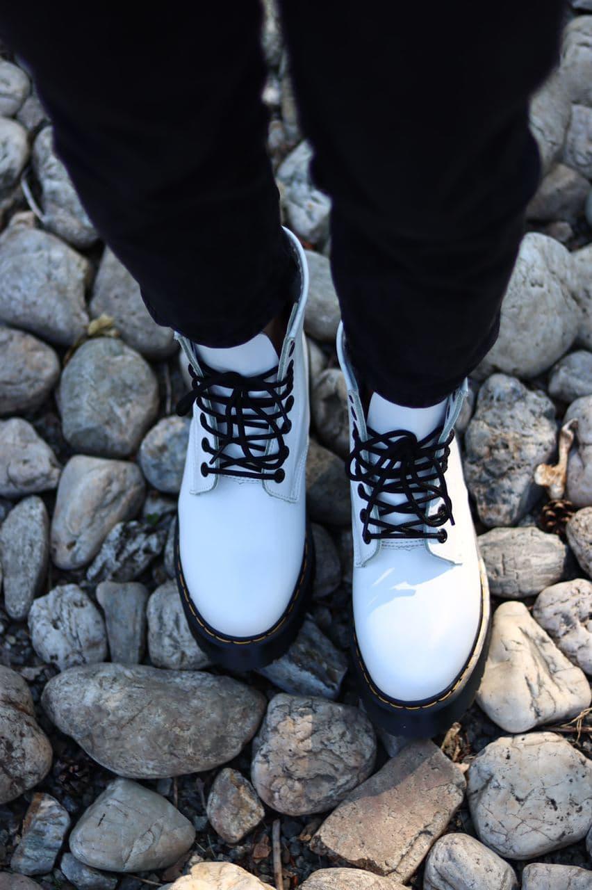 Dr. Martens JADON White Black No Logo 2