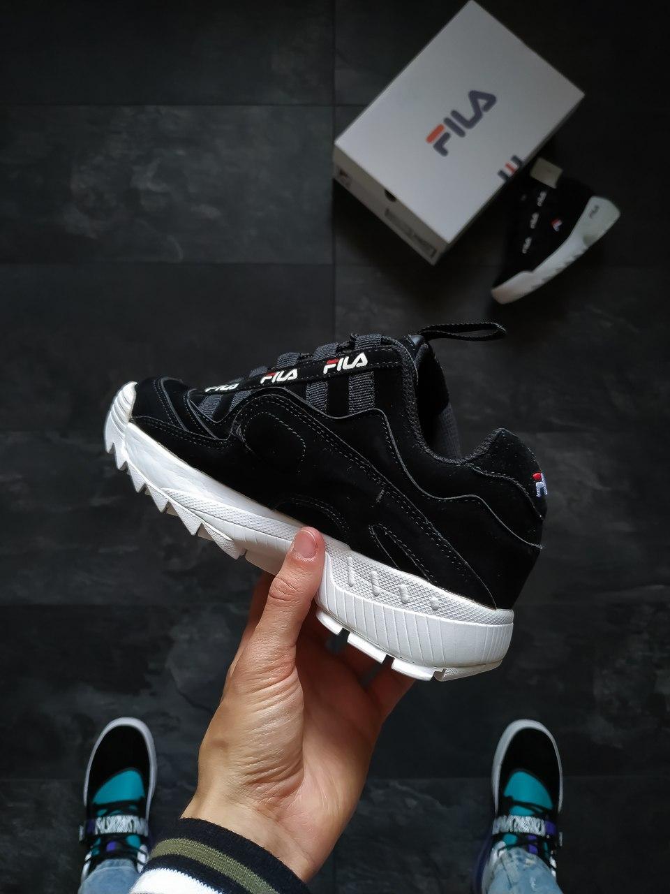 Fila Disruptor Black White Logo