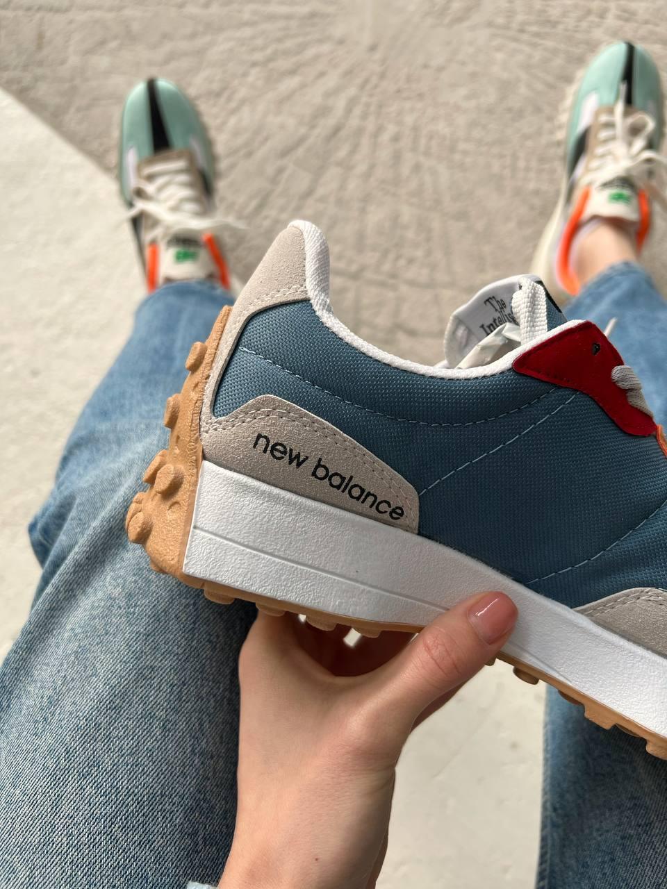 New Balance 327 Multicolor v2