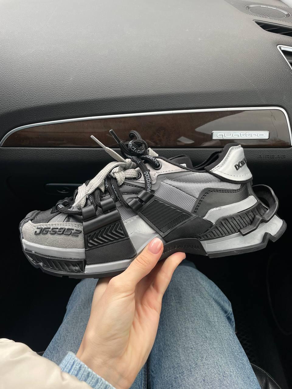 DG Space Grey Black