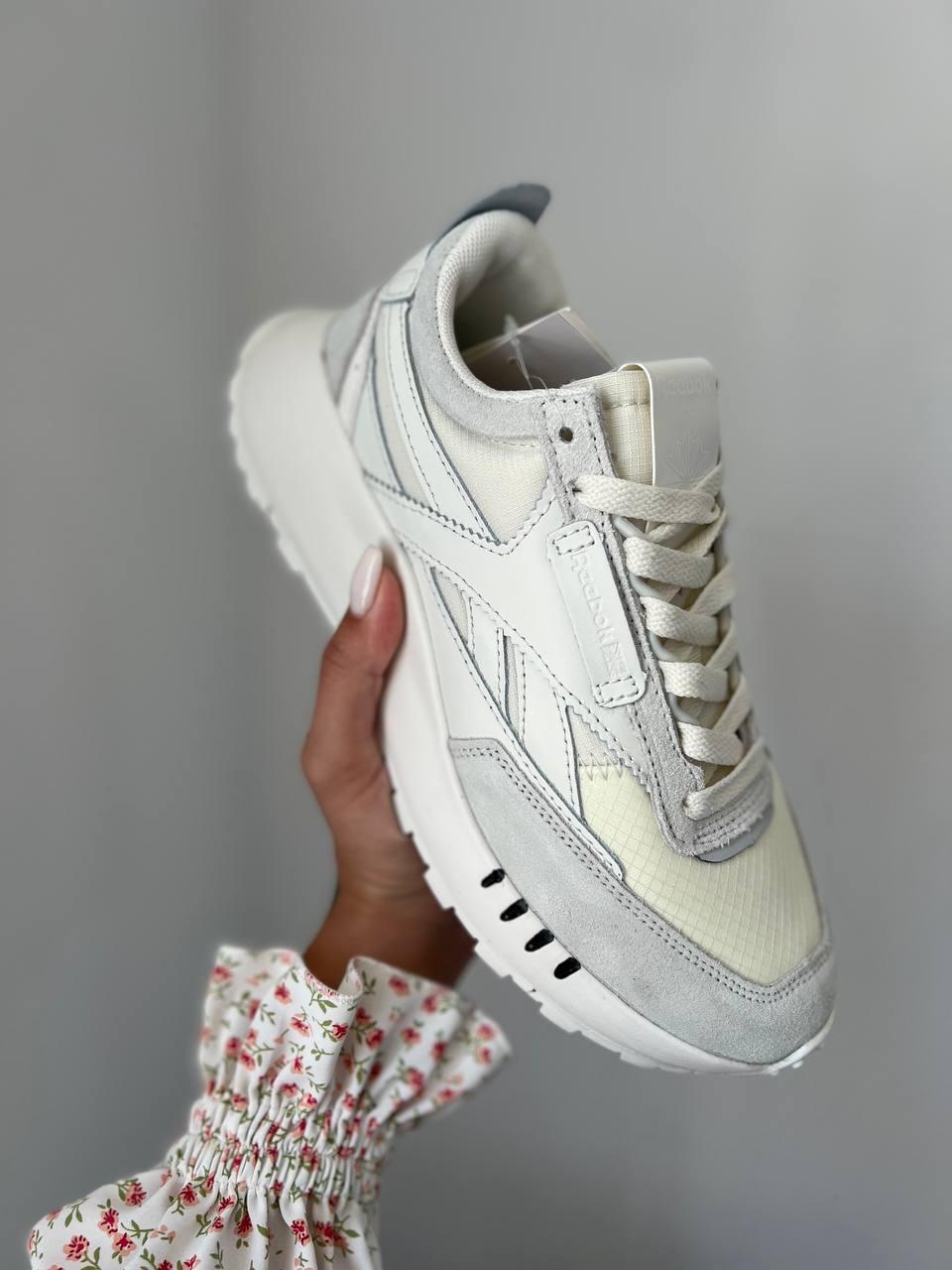 Reebok Classic White v2