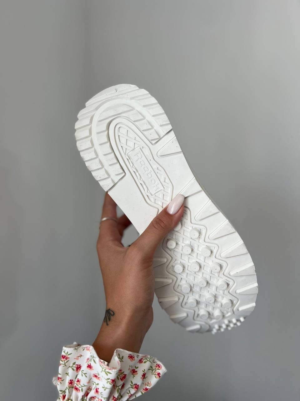 Reebok Classic White v2