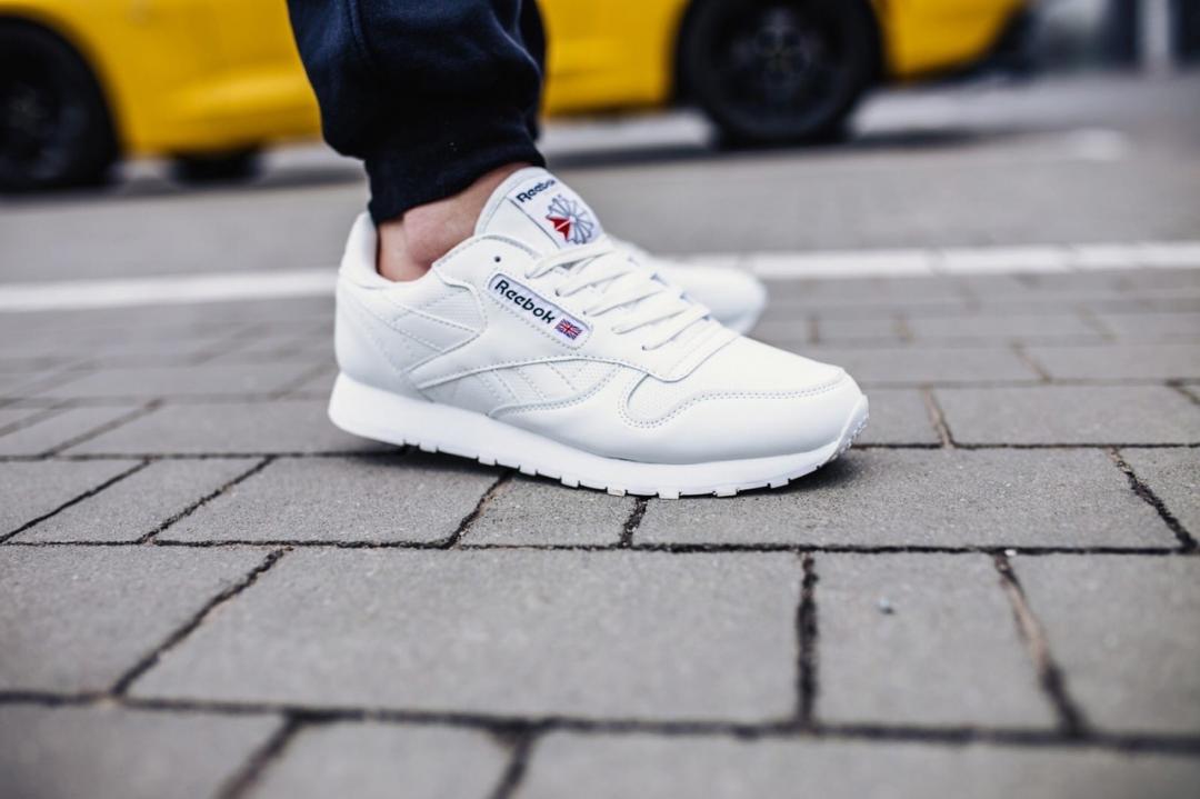 Reebok Classic White 2