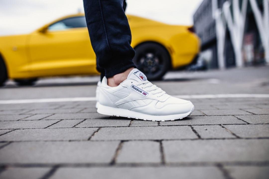 Reebok Classic White 2