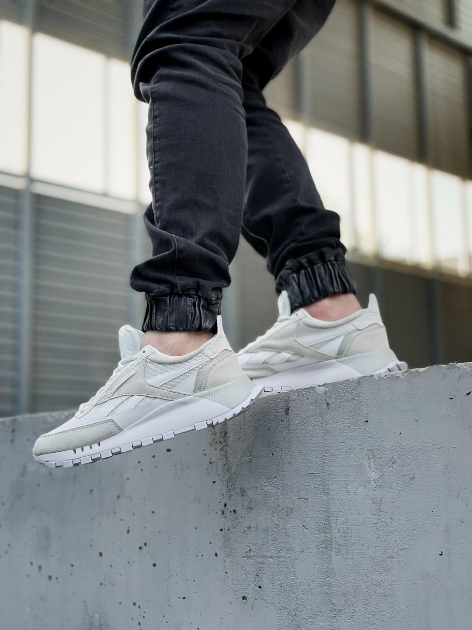 Reebok Classic White Grey