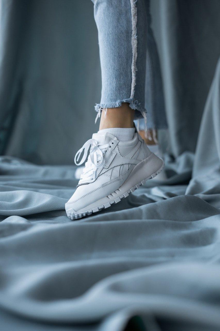 Reebok Classic White
