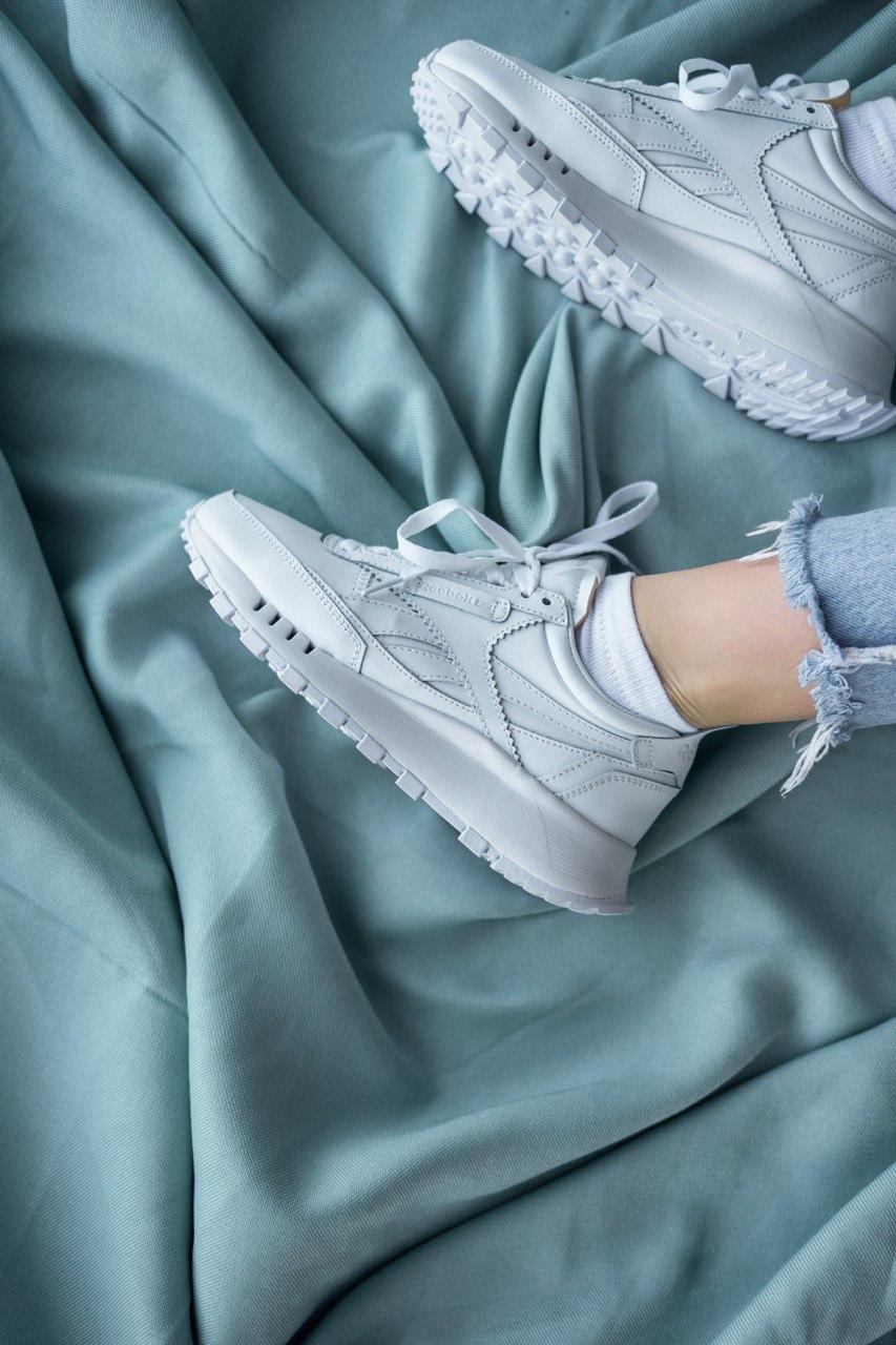 Reebok Classic White
