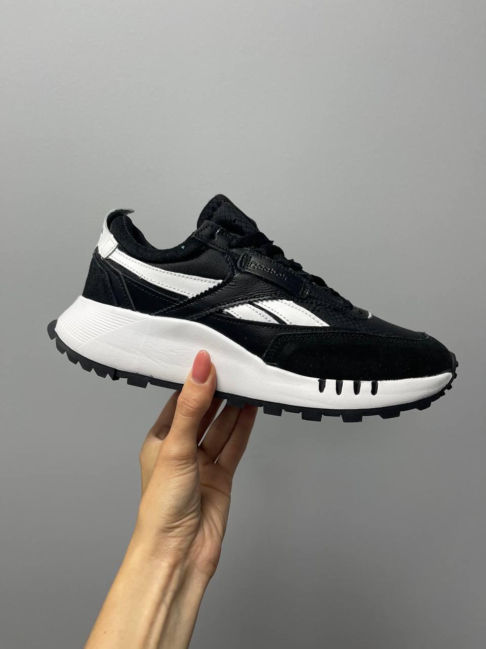 Reebok Classic Suede Legacy Black