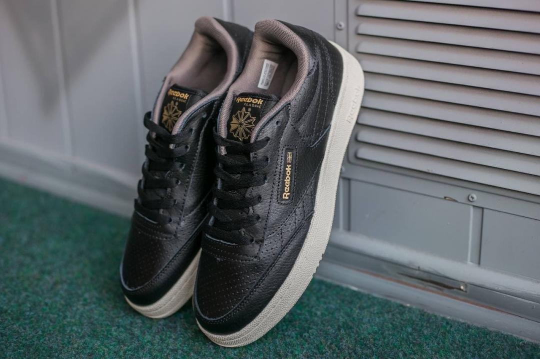 Reebok Champion Black White 2
