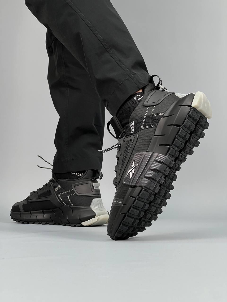 Reebok Zig Kinetica Fit Black White