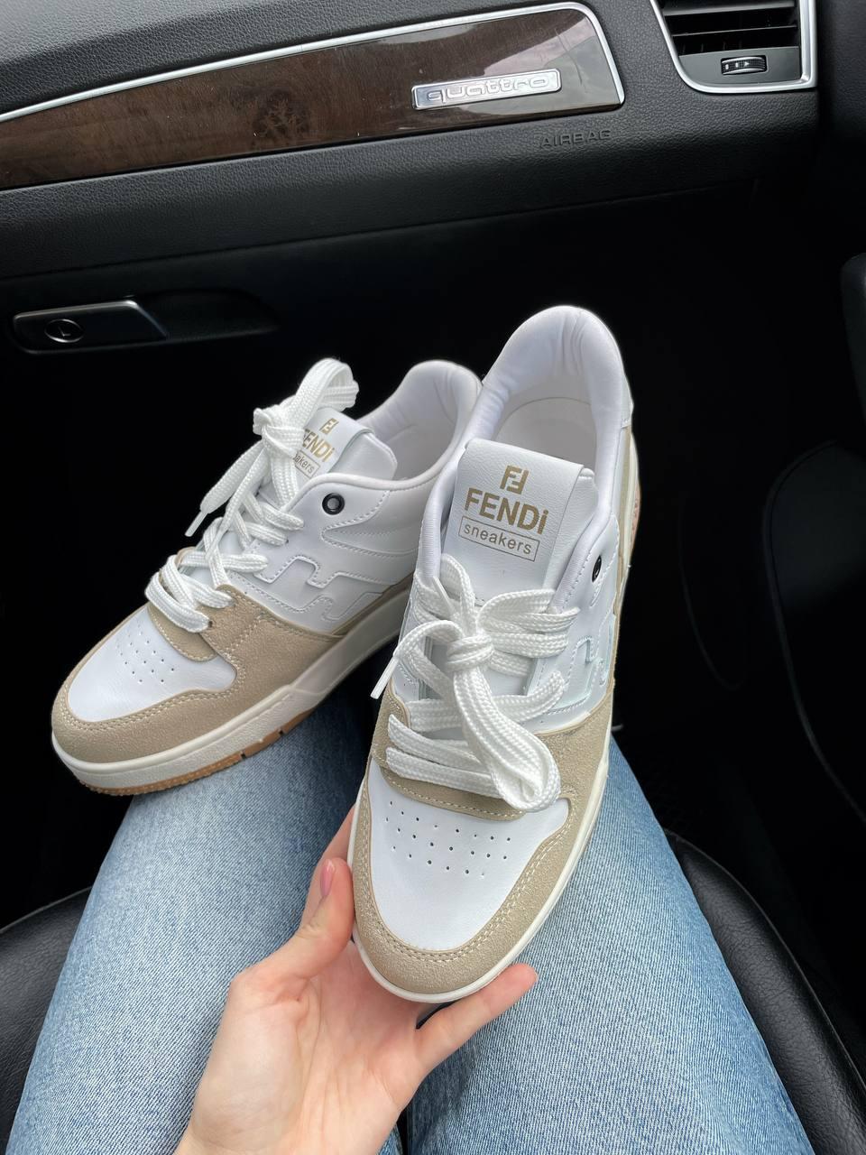Fendi Sneakers Beige