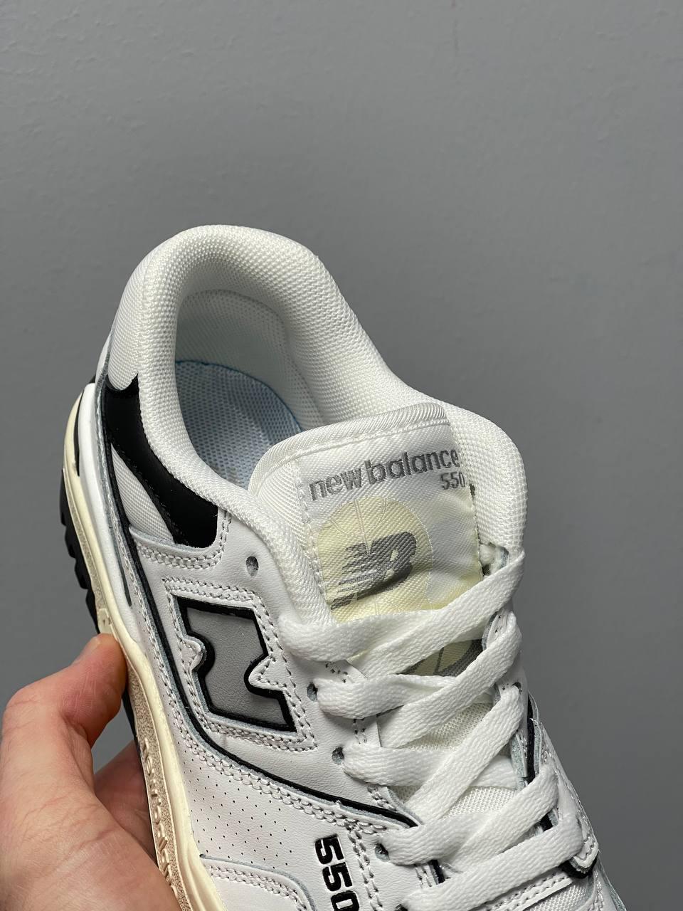 New Balanve 550 White Black Grey Logo