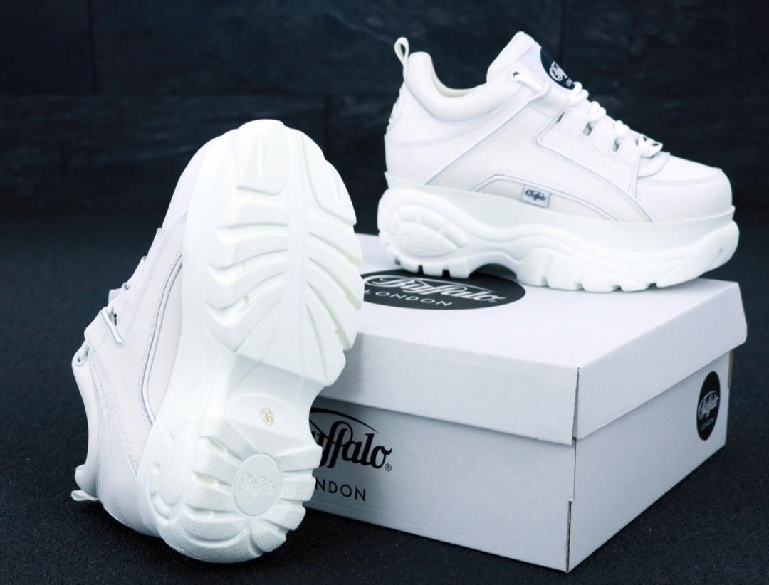 Buffalo London White 2