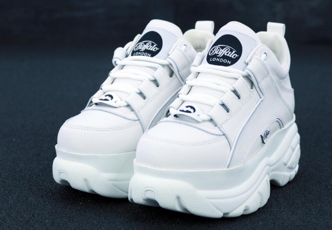 Buffalo London White 2