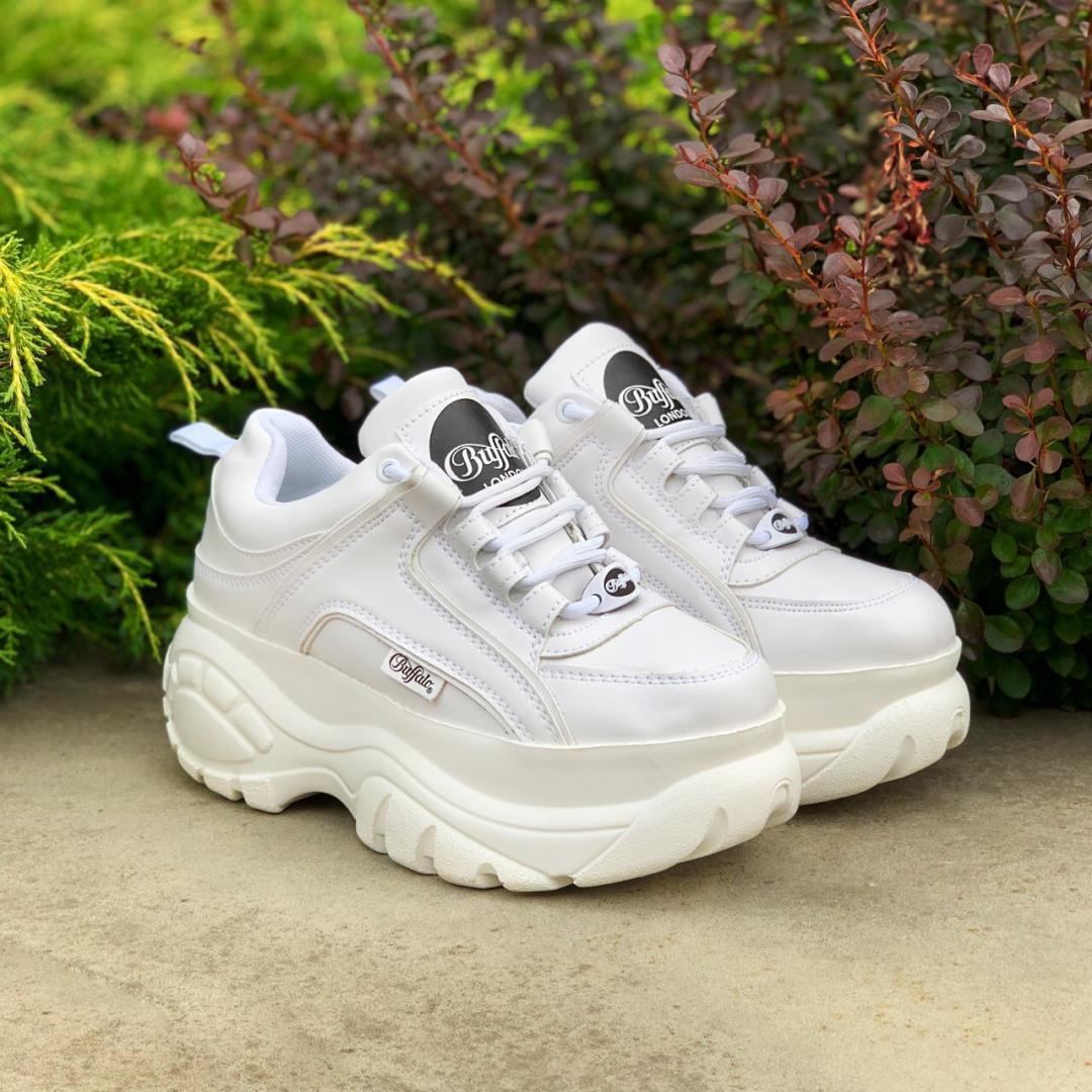 Buffalo London White 2