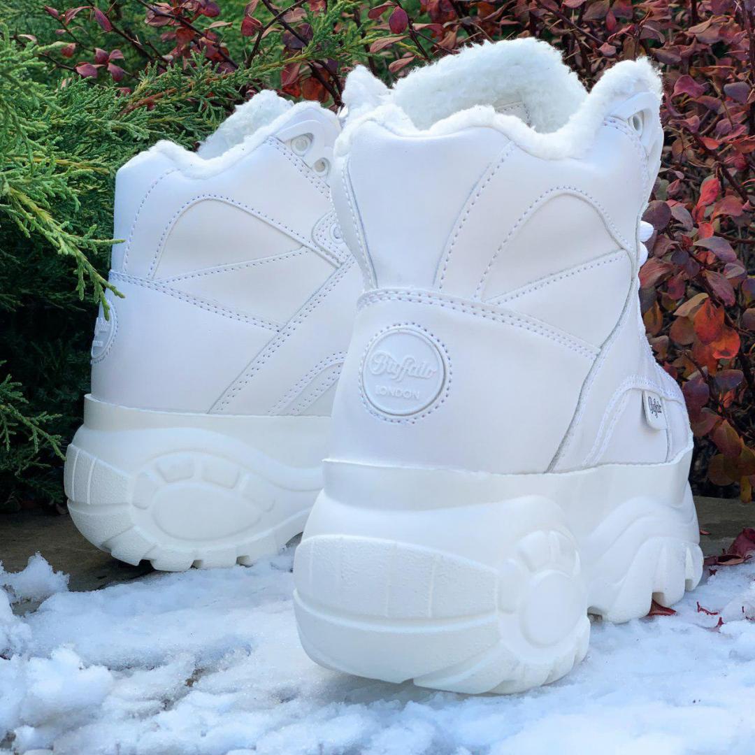 Buffalo London White Fure 1