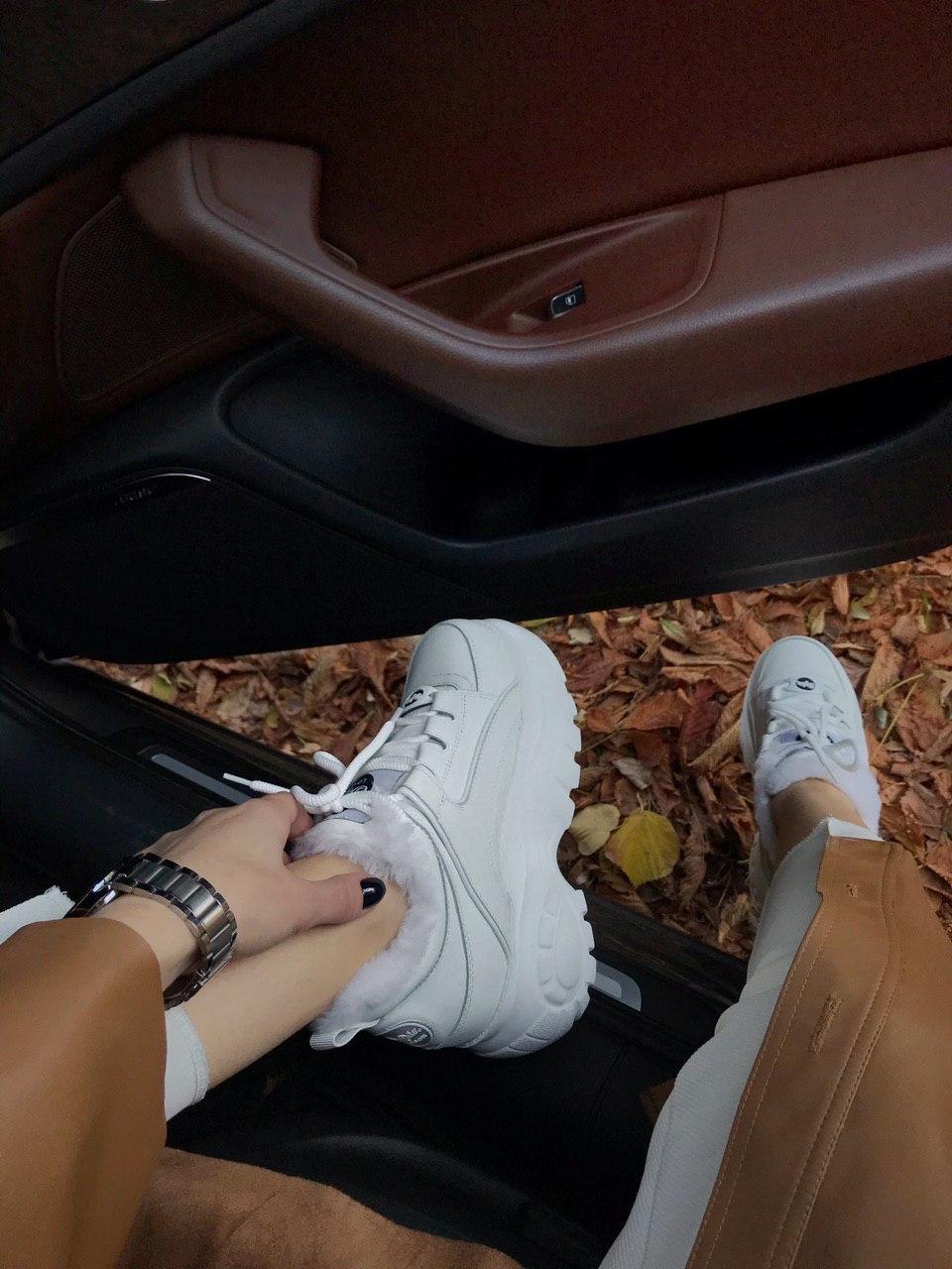 Buffalo London White Fure