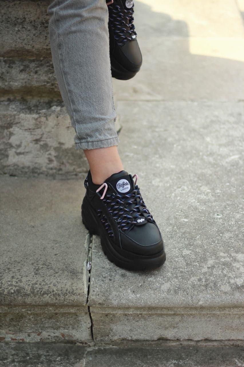 Buffalo London Black 1