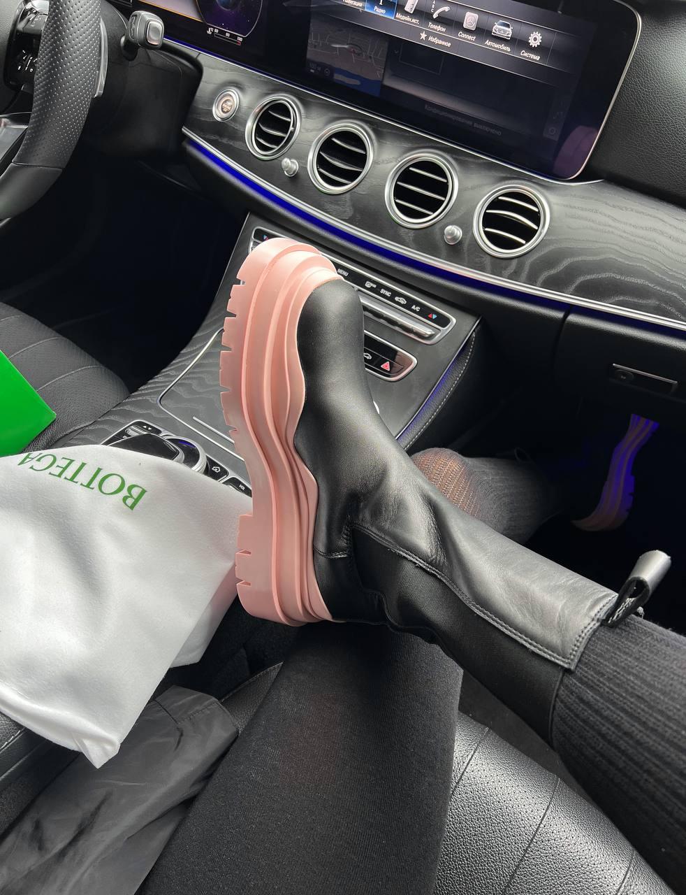 Bottega Veneta Black Pink Premium v2