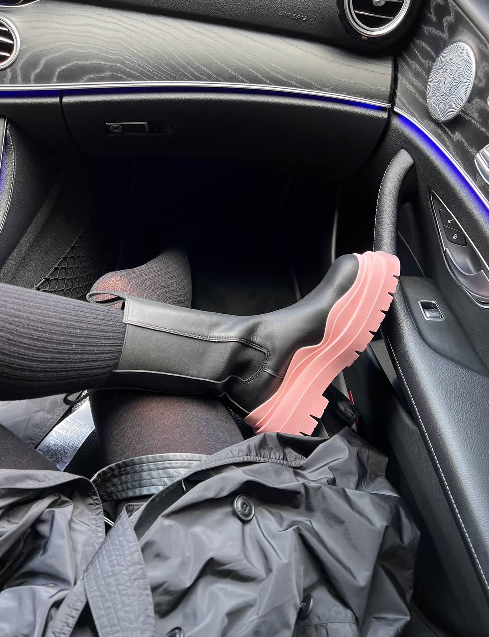 Bottega Veneta Black Pink Premium v2