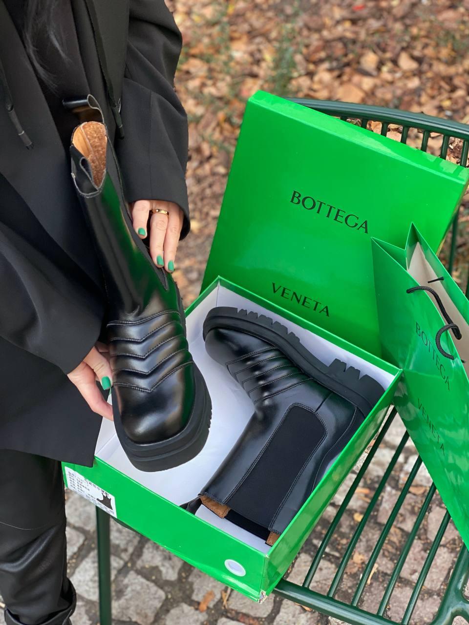 Bottega Veneta Black (No Brand) 4