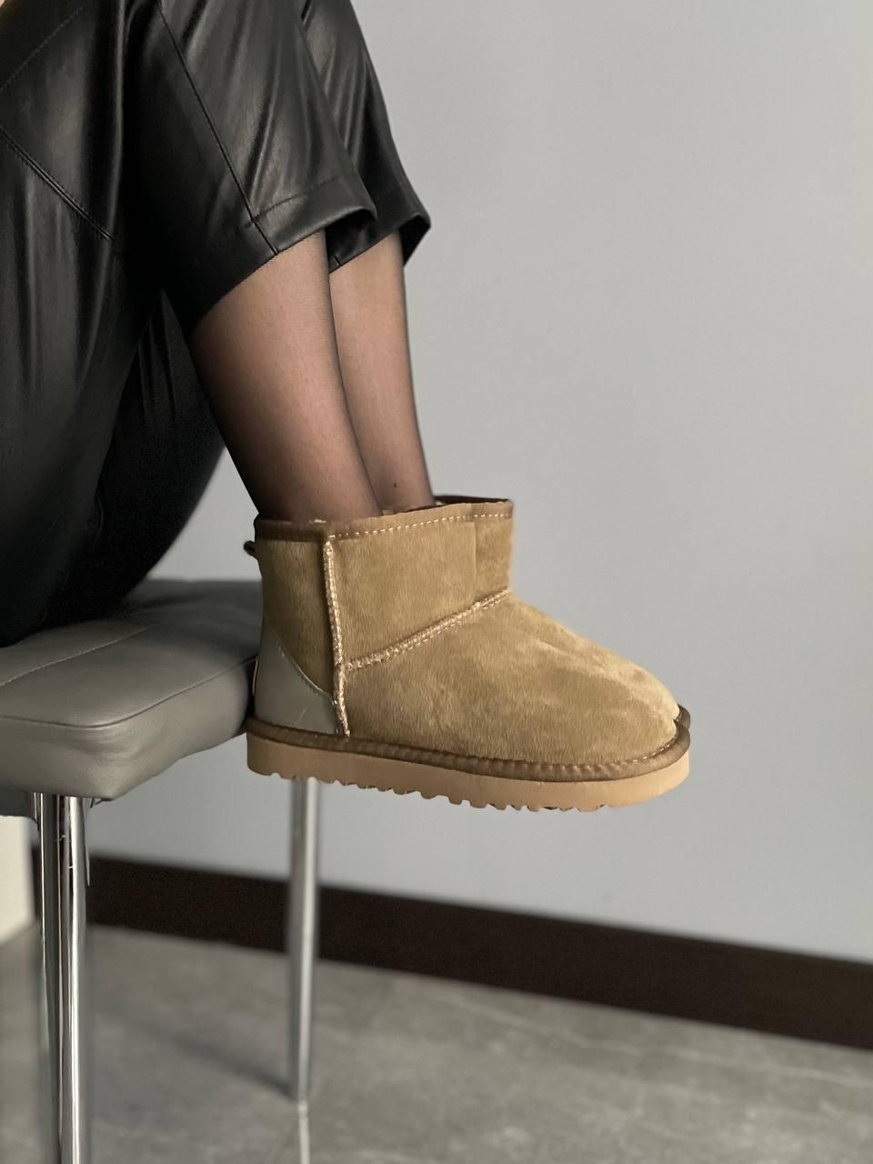 UGG Mini Mokko