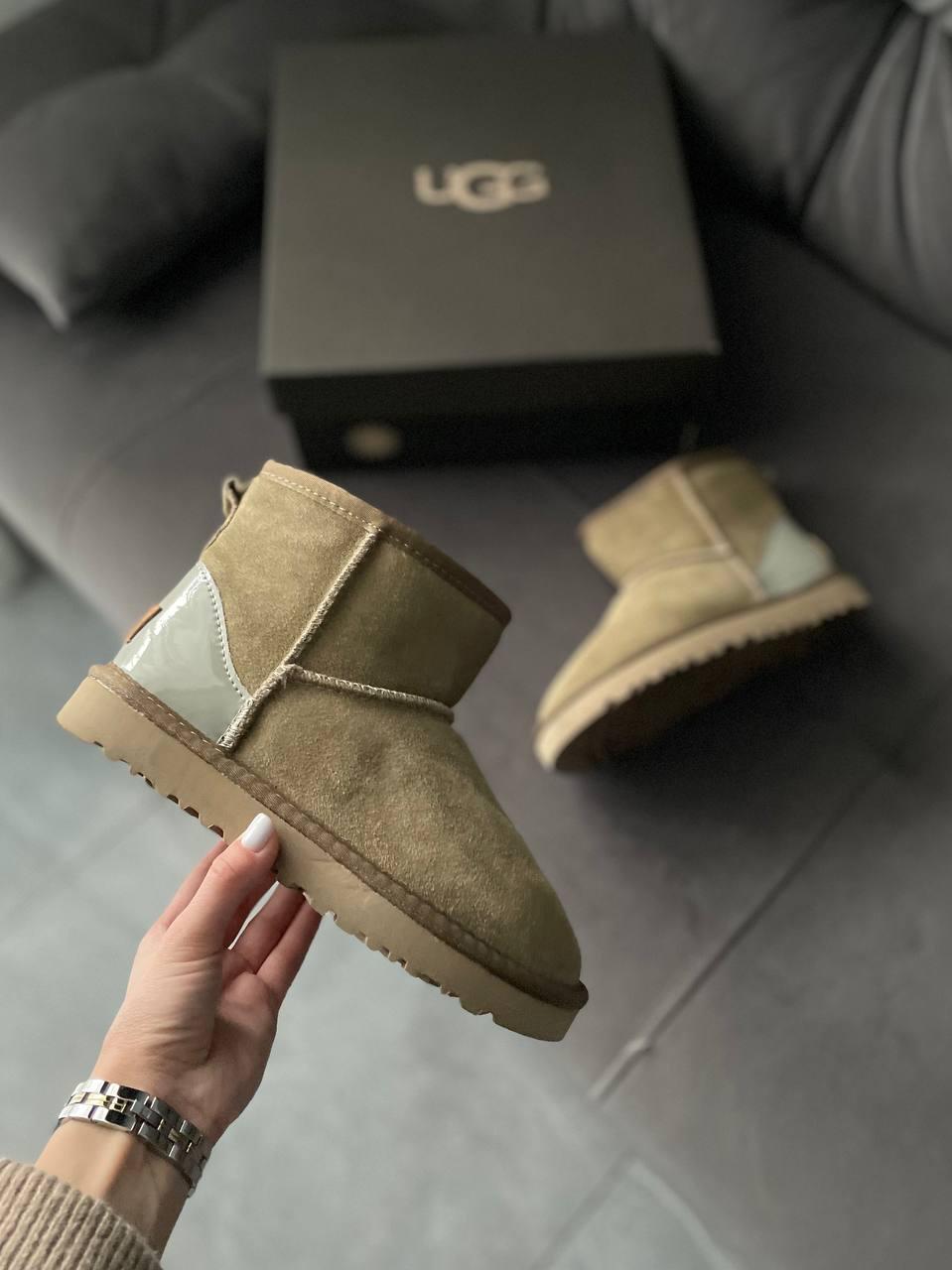 UGG Mini Mokko