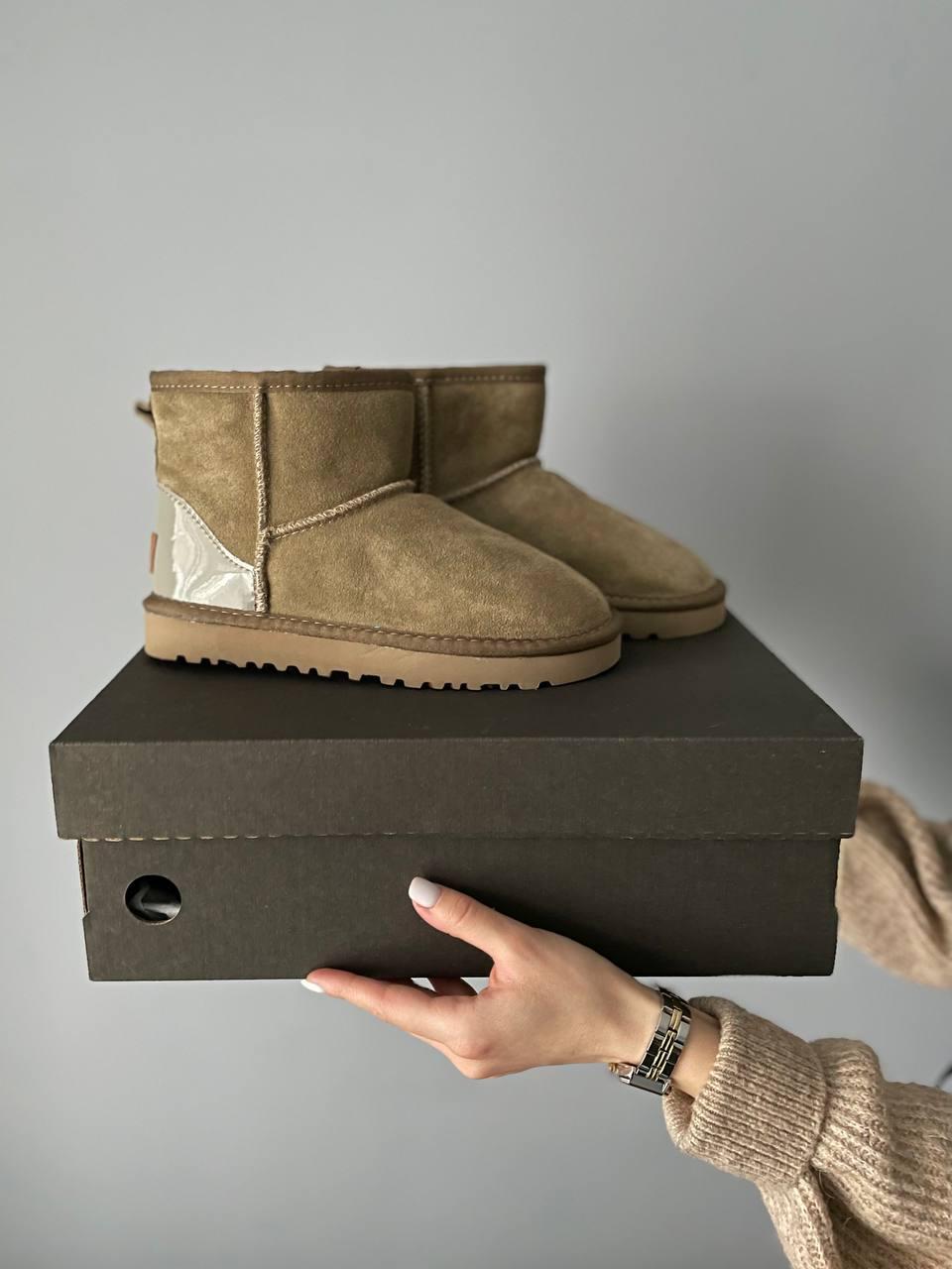 UGG Mini Mokko
