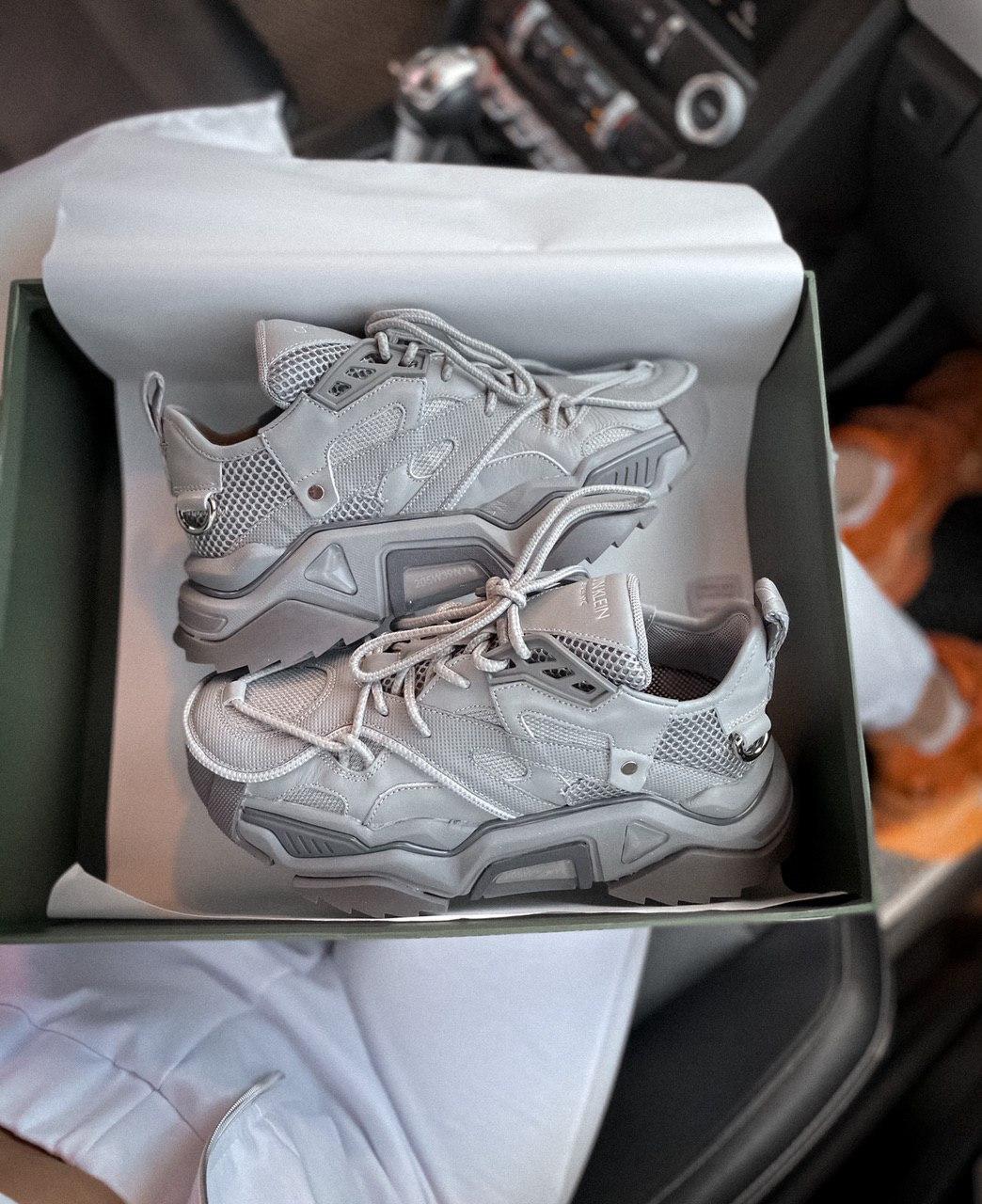 Calvin Klein Grey LUX