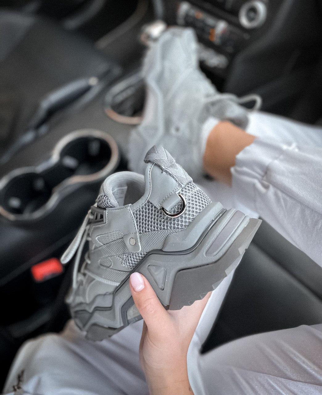 Calvin Klein Grey LUX
