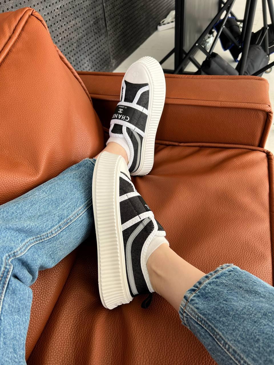 Chanel Platform Black White