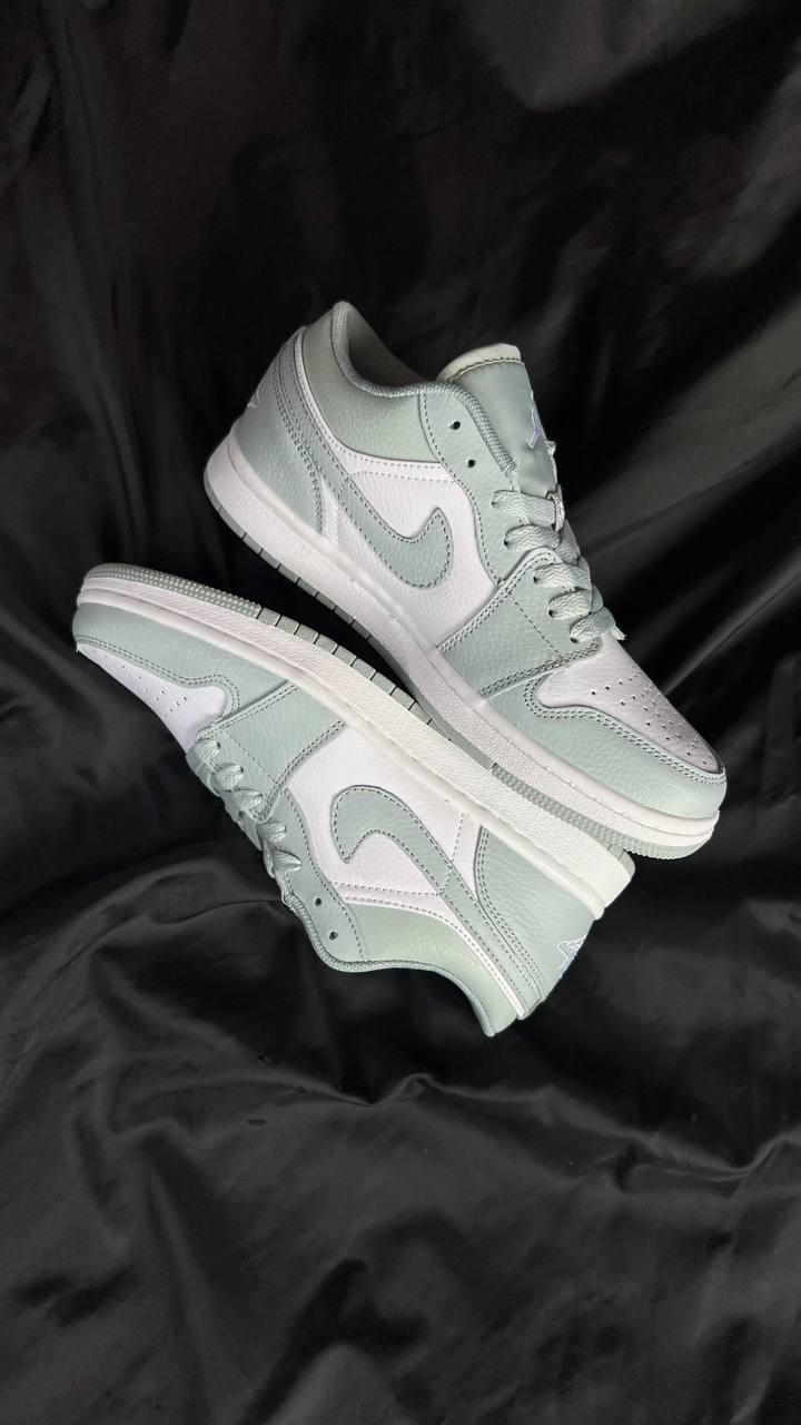 Nike Air Jordan 1 Low Light Olive