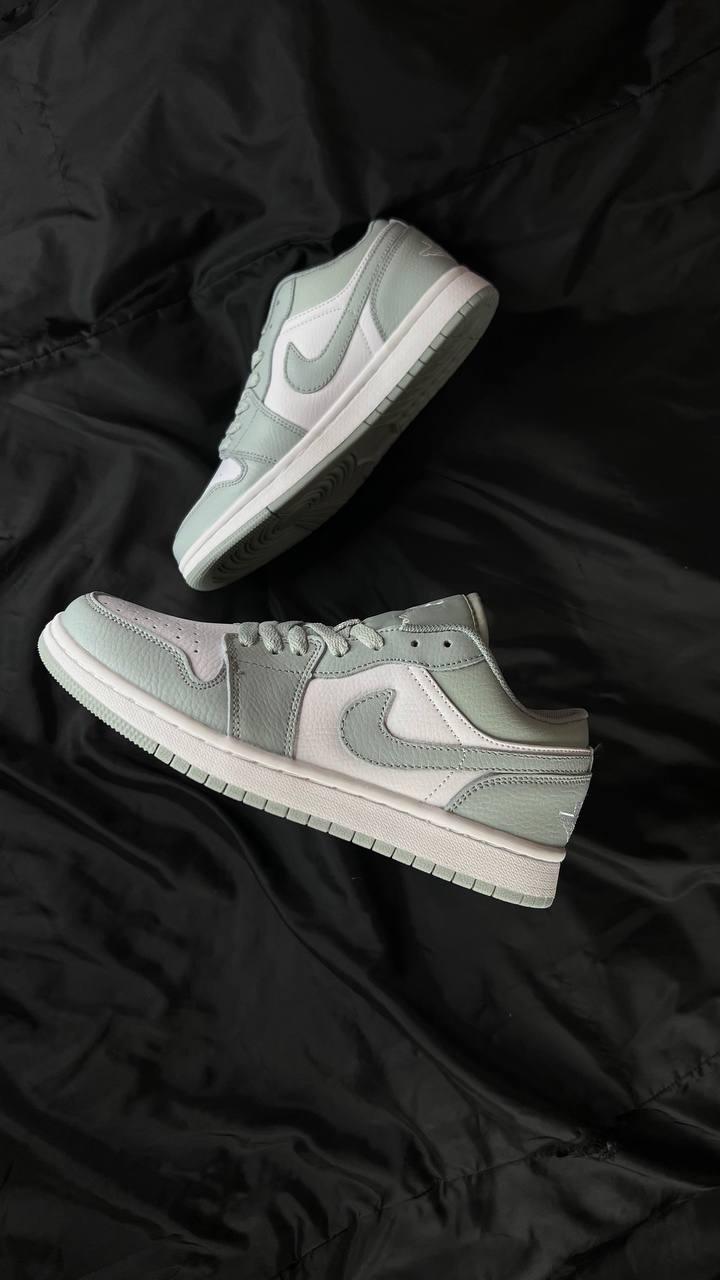 Nike Air Jordan 1 Low Light Olive