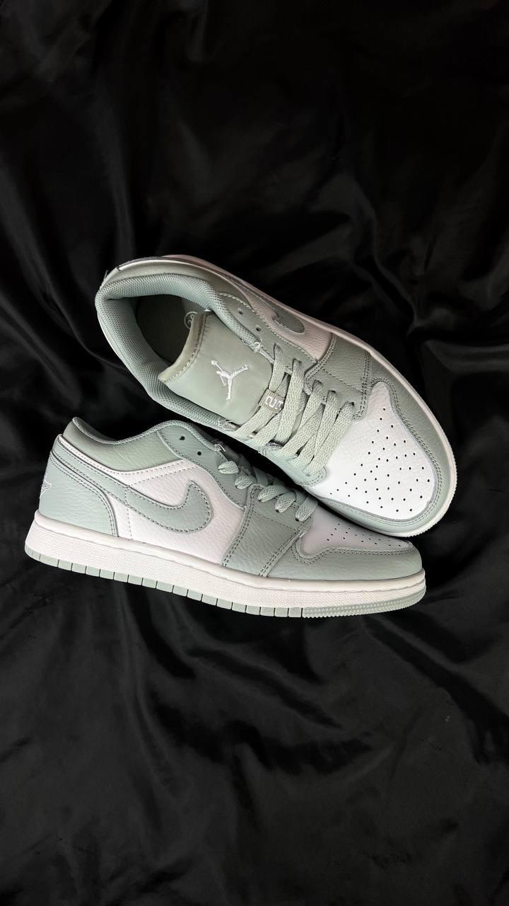 Nike Air Jordan 1 Low Light Olive