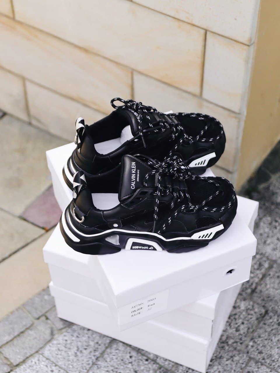Calvin Klein Black