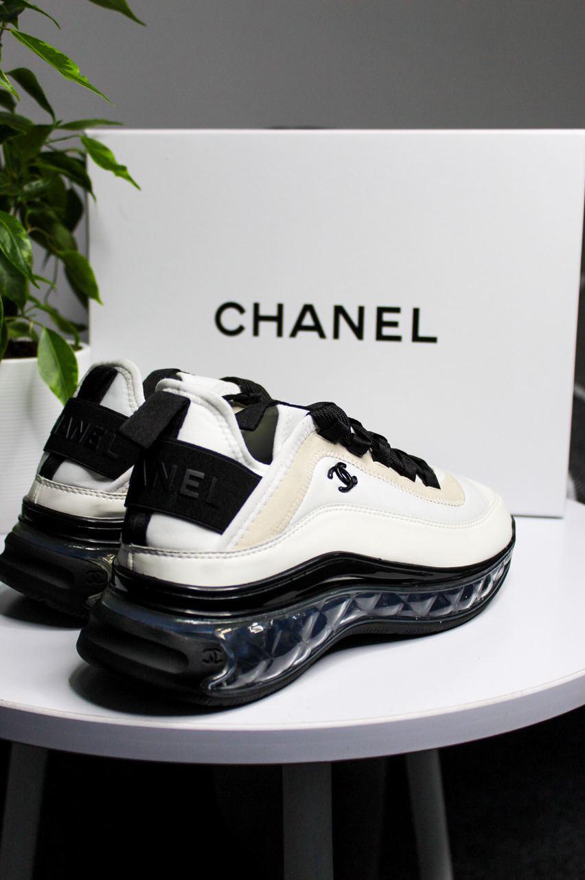 Chanel White Crystal Black