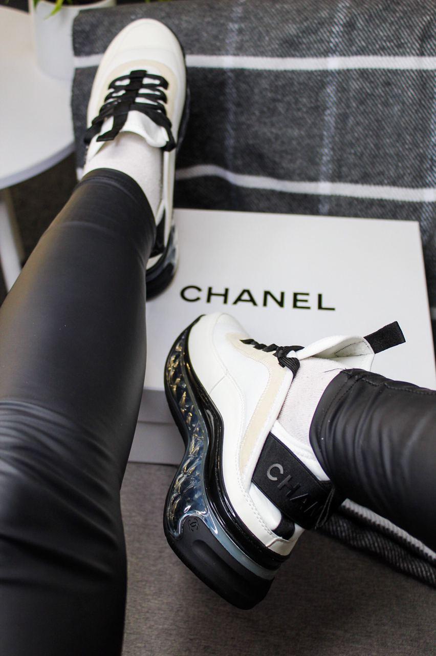 Chanel White Crystal Black