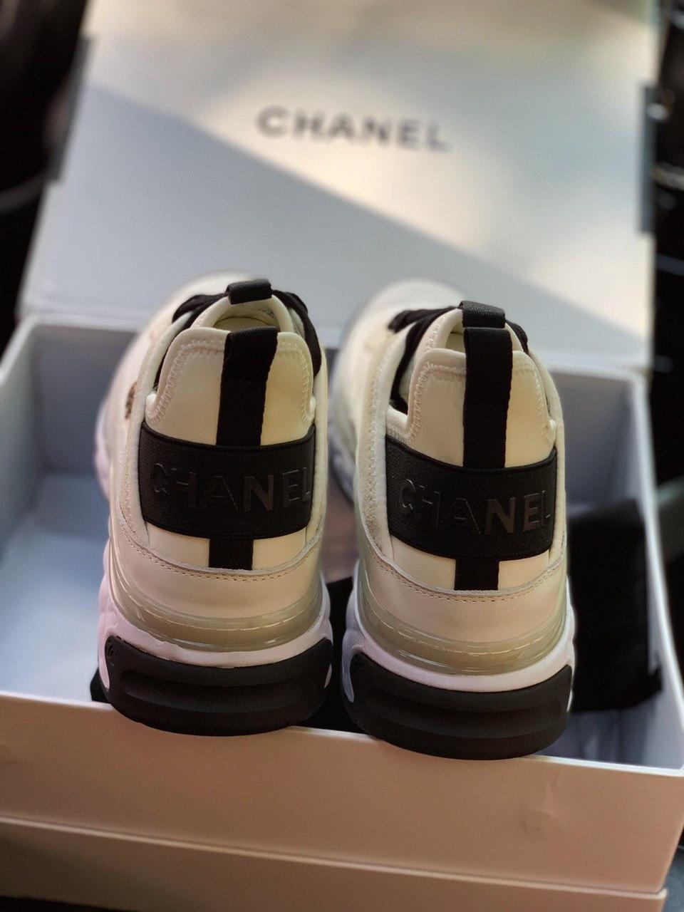 Chanel White Black