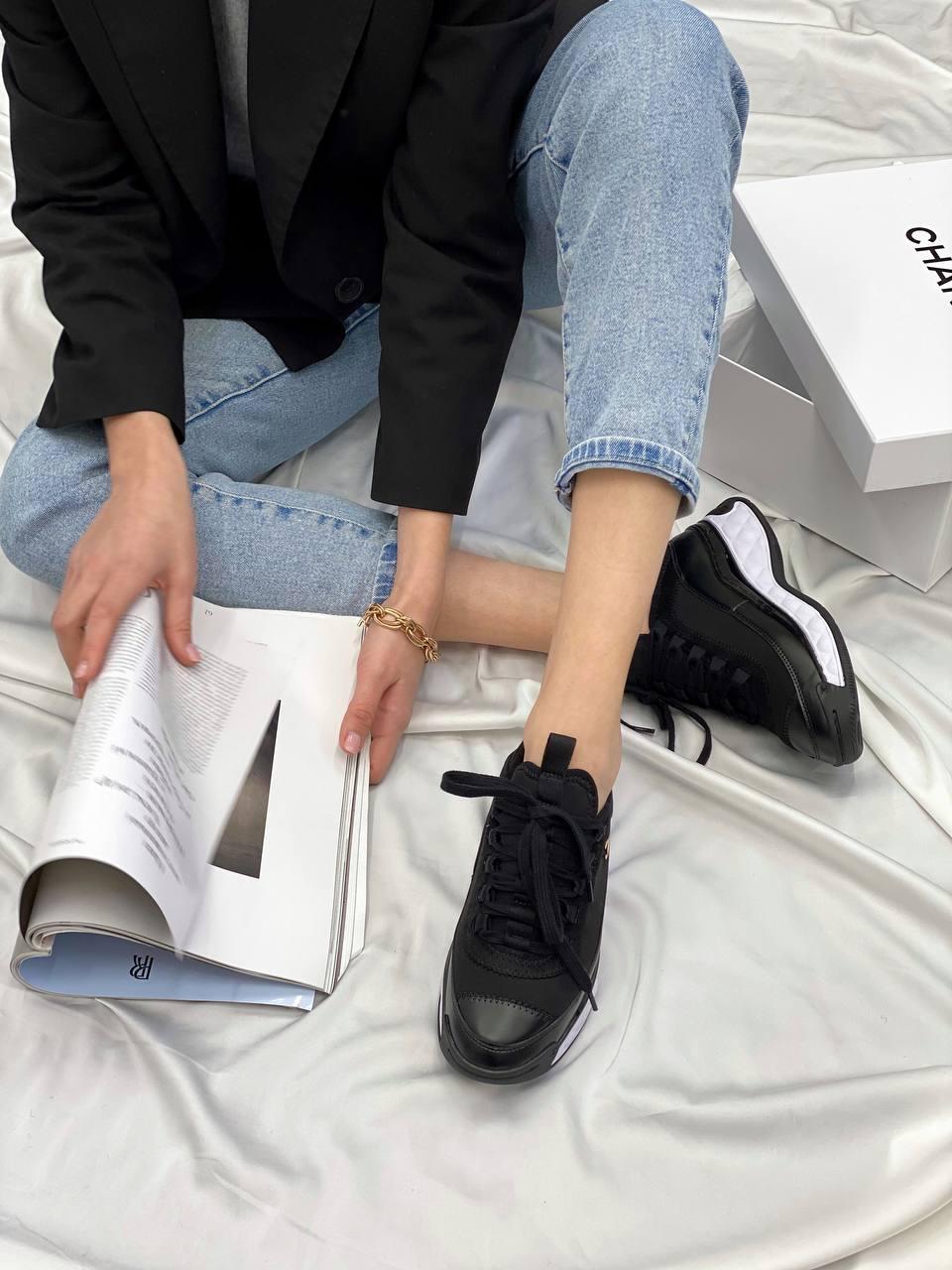 Chanel Black White