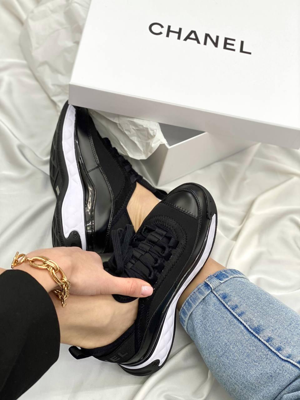 Chanel Black White
