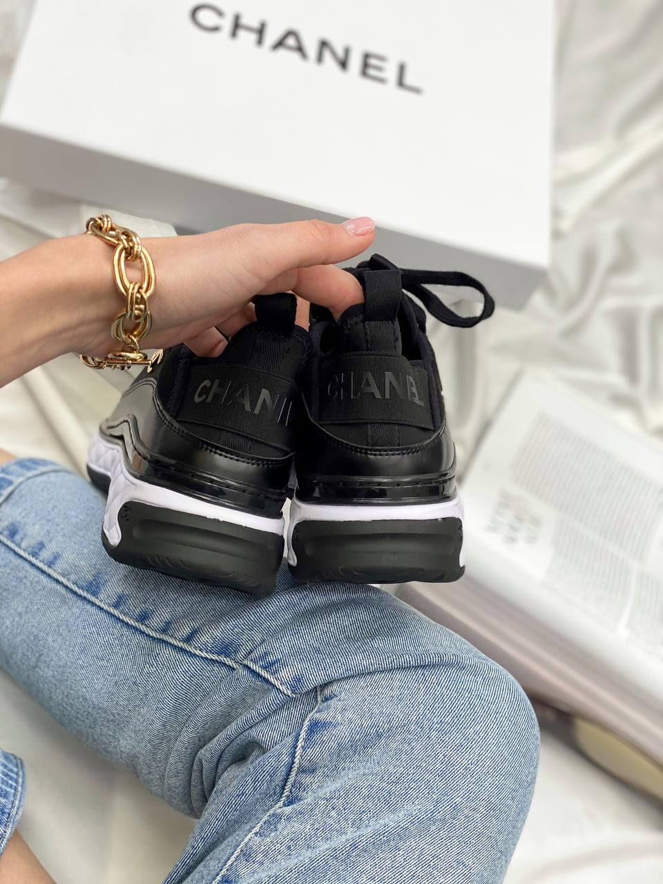 Chanel Black White