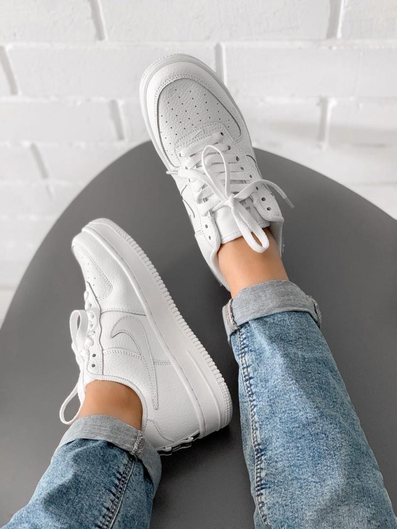 Nike Air Force 1’07Lv8 Ultra White