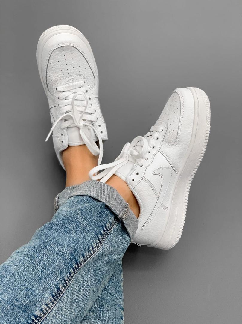 Nike Air Force 1’07Lv8 Ultra White