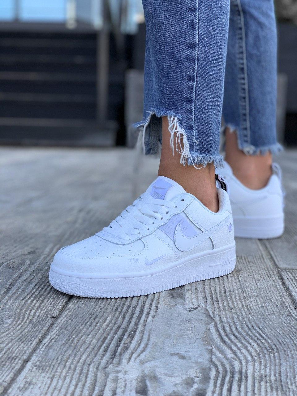 Nike Air Force 1’07Lv8 Ultra White