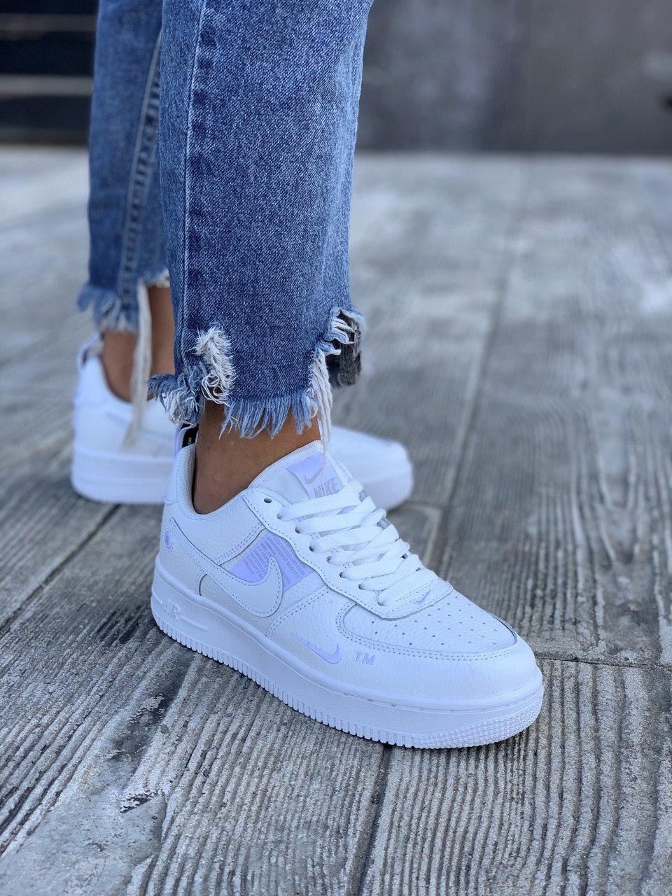Nike Air Force 1’07Lv8 Ultra White