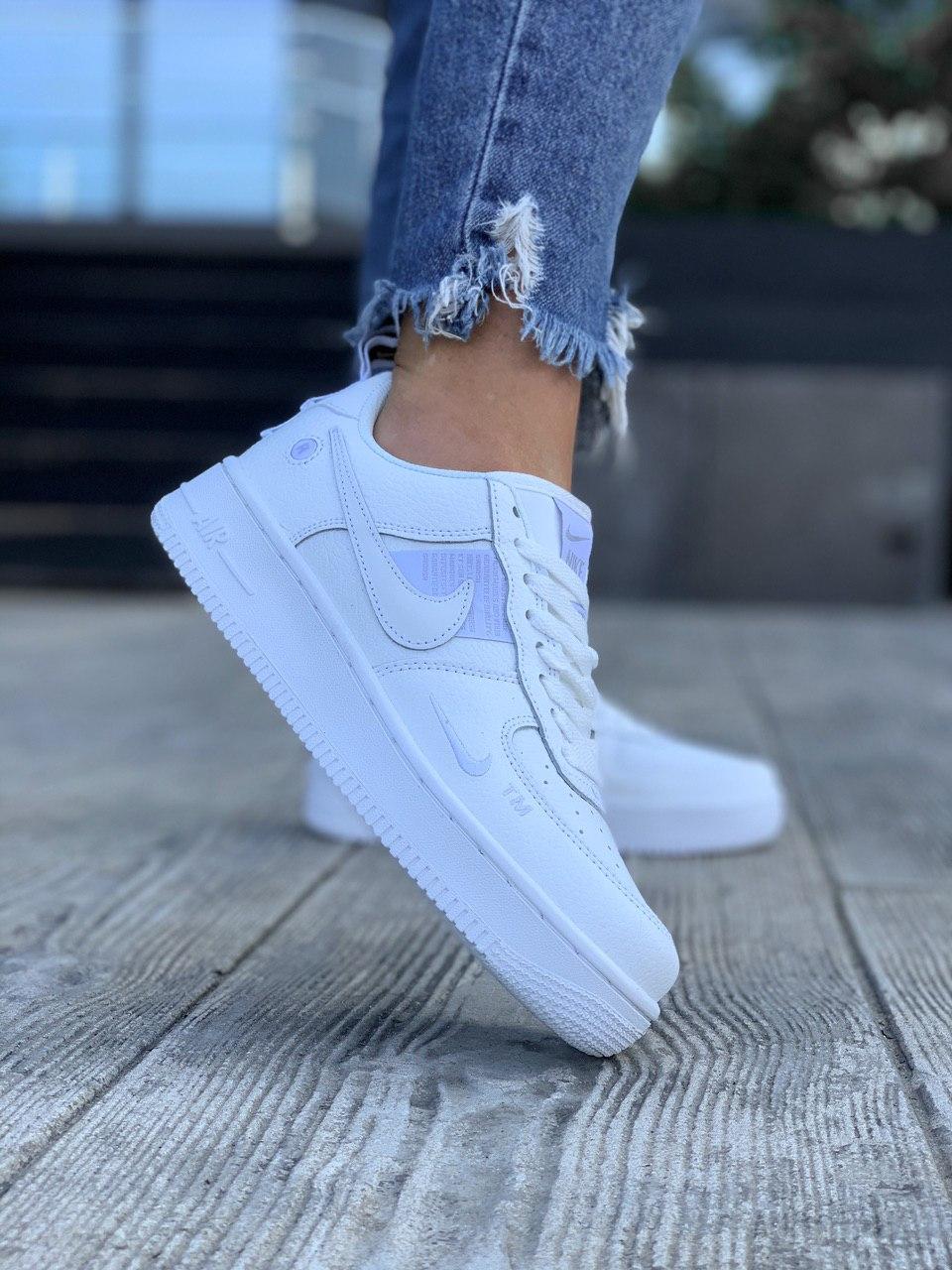 Nike Air Force 1’07Lv8 Ultra White