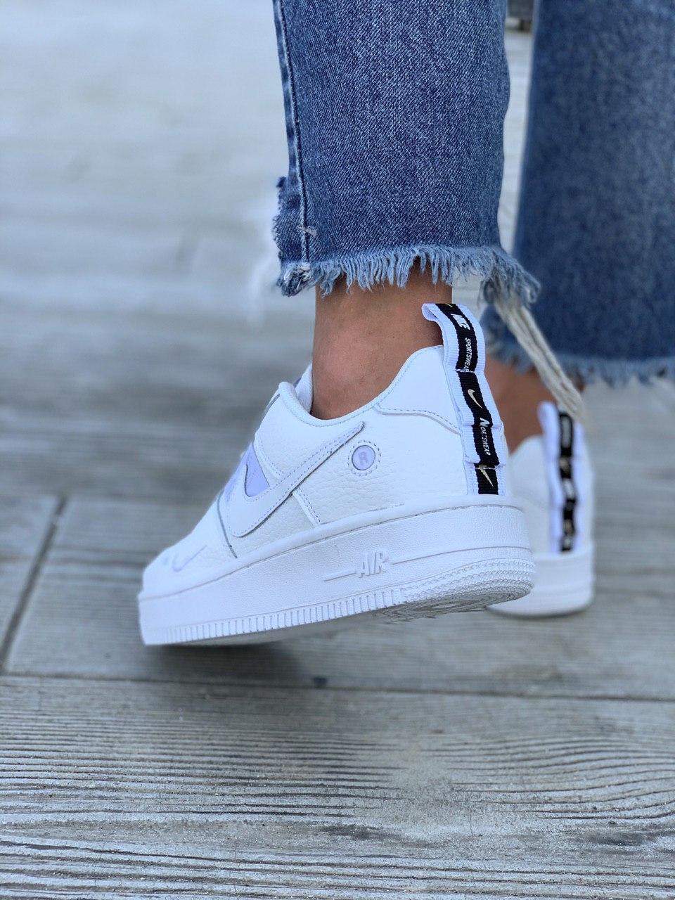 Nike Air Force 1’07Lv8 Ultra White