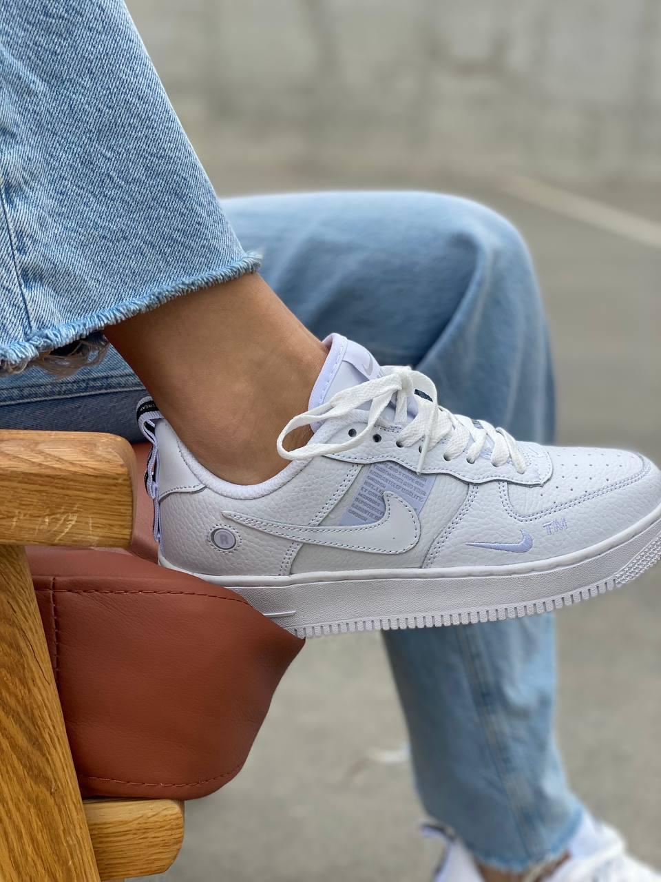 Nike Air Force 1’07Lv8 Ultra White