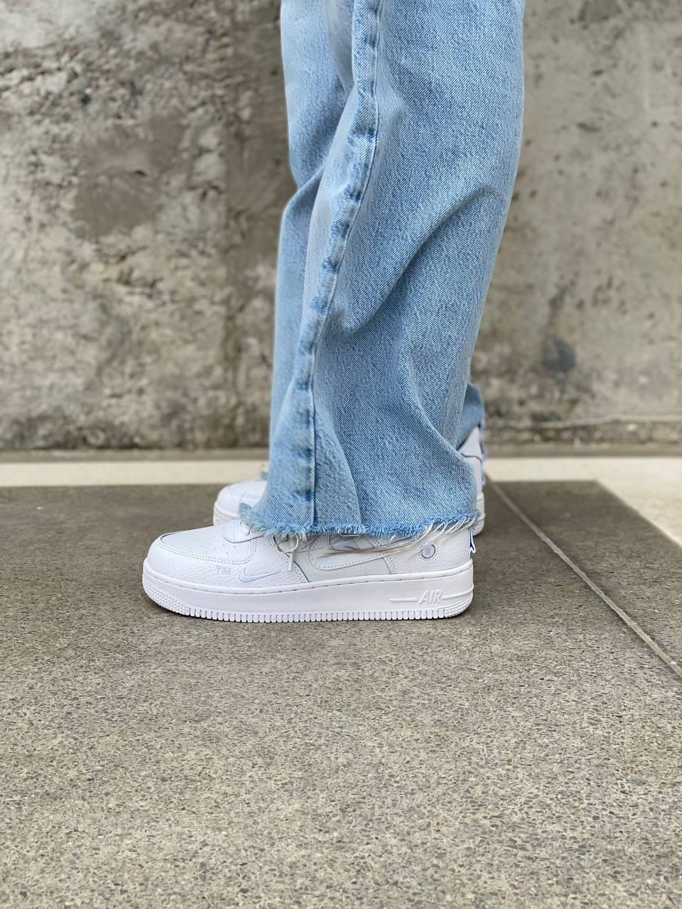 Nike Air Force 1’07Lv8 Ultra White